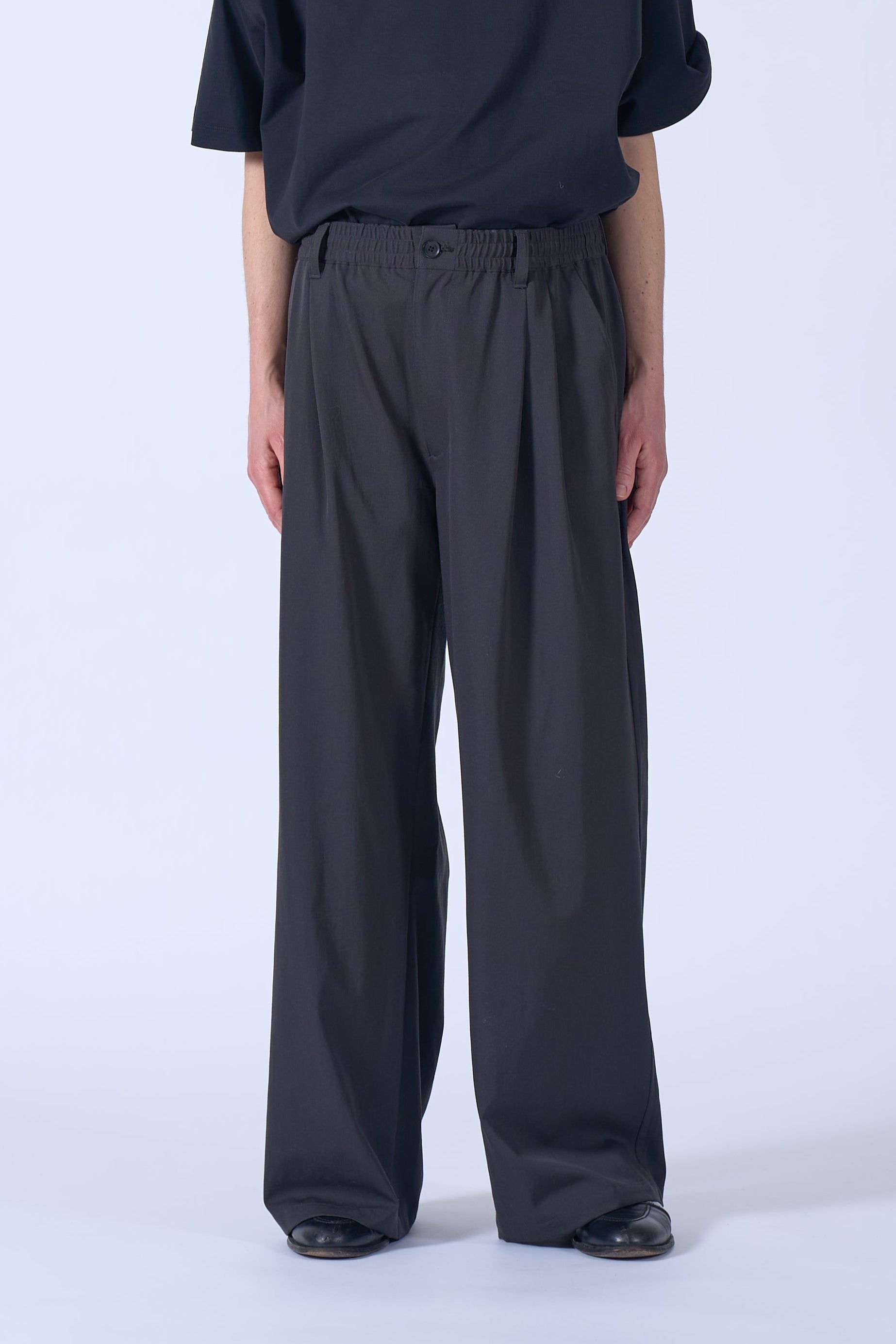 Wool Washer Twill 2Pleated Wide-Leg Easy Trousers