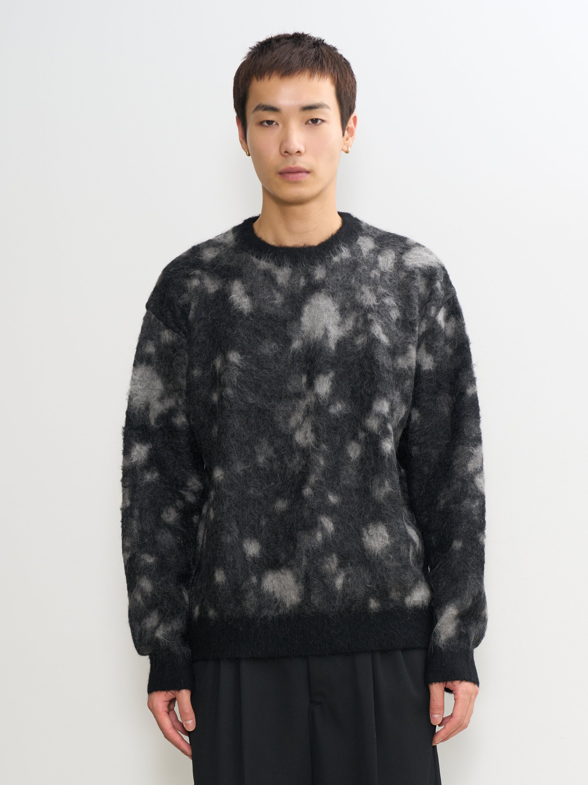 YOKE(ヨーク) ジャガードモヘアセーター ウォータードロップ 正面から見た着用イメージ