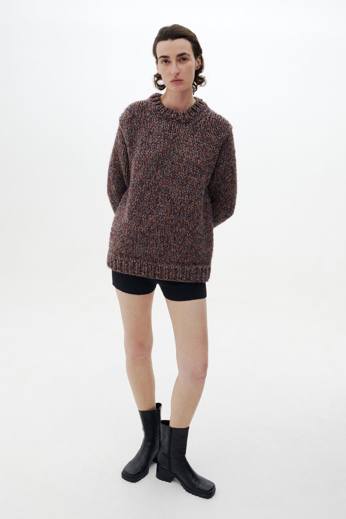 100Colors Hand-Knit Sweater