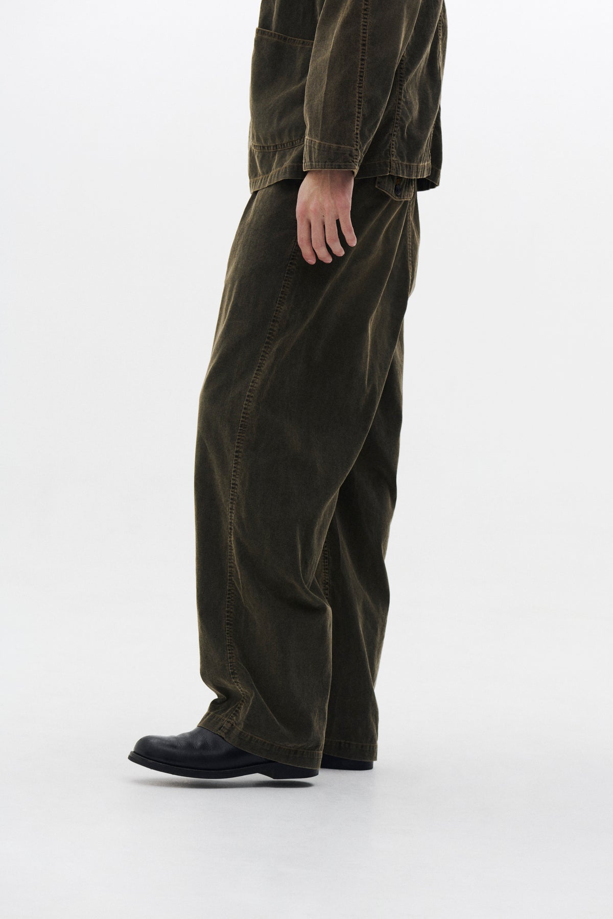 Corduroy 1Pleated Easy Trousers