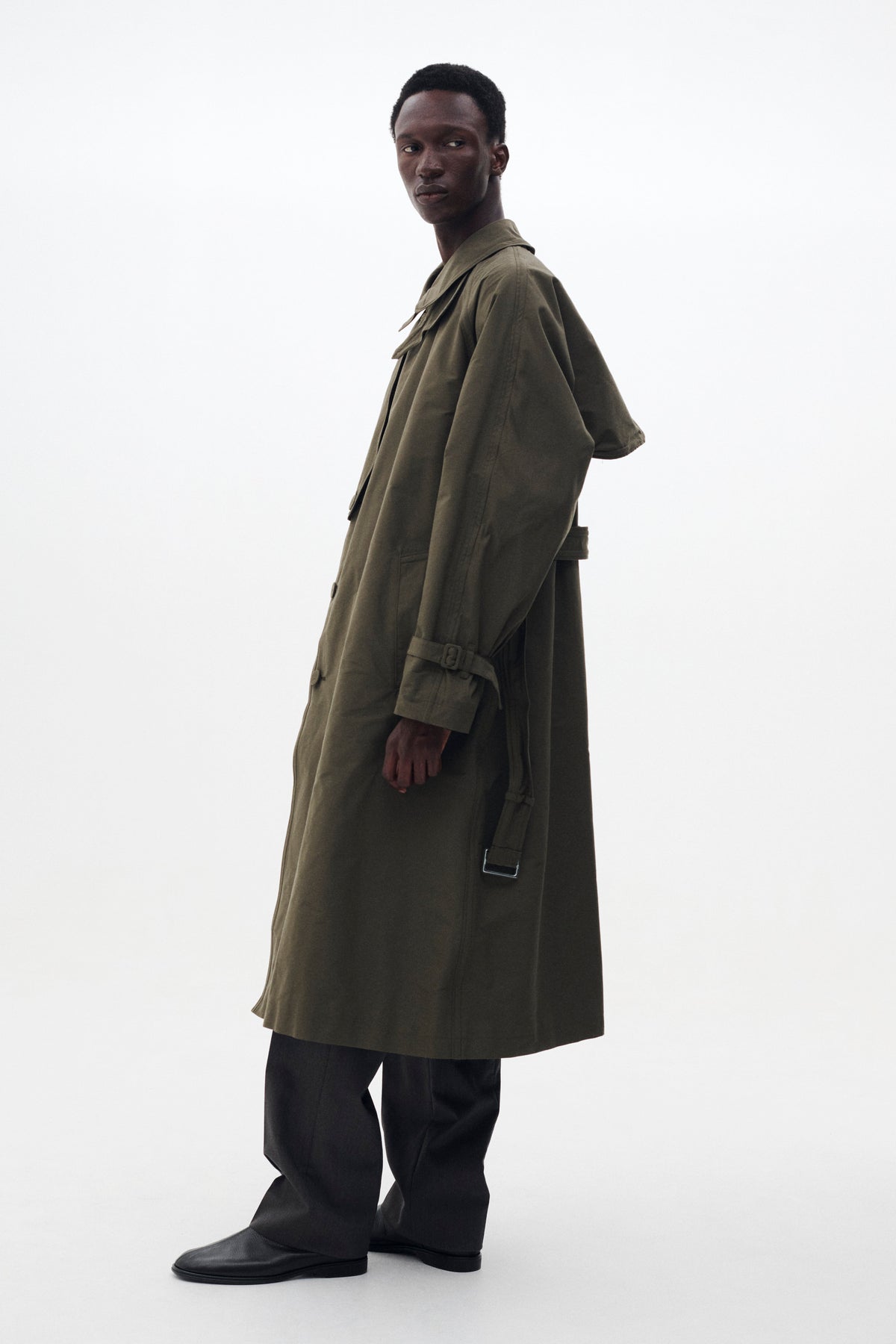 Memory Oxford Sculptural Wired Trench Coat