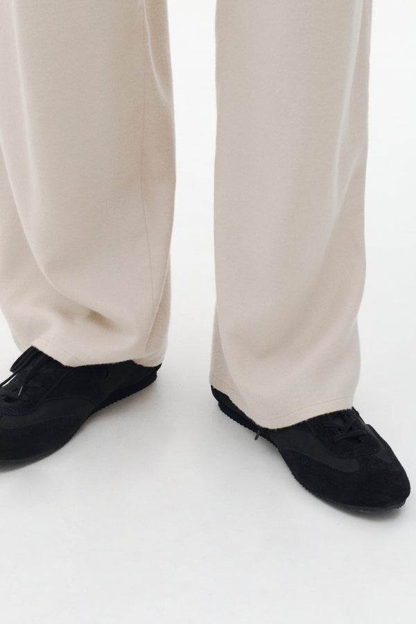 ×Reproduction found German Trainer
