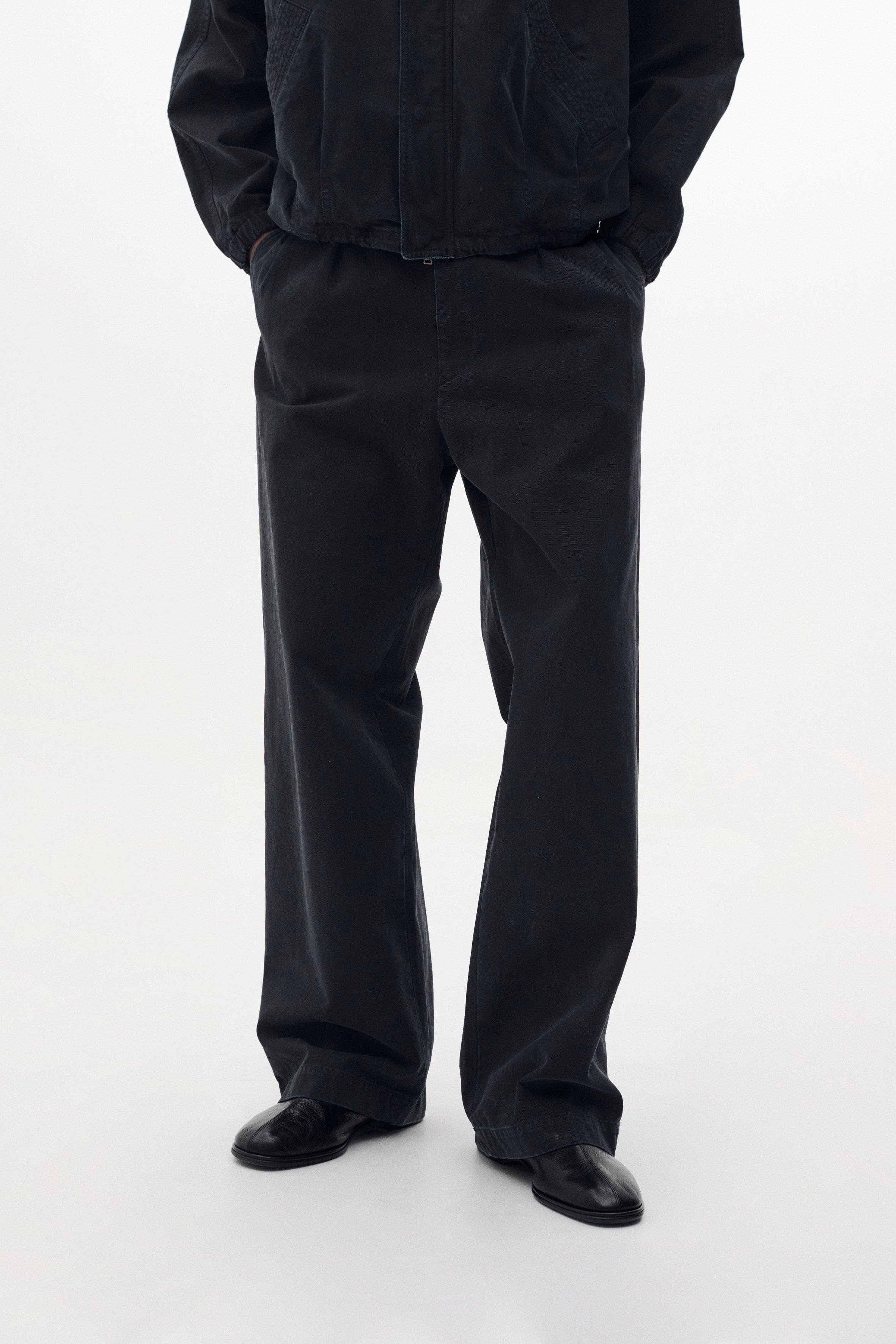 Pants | YOKE Official Website