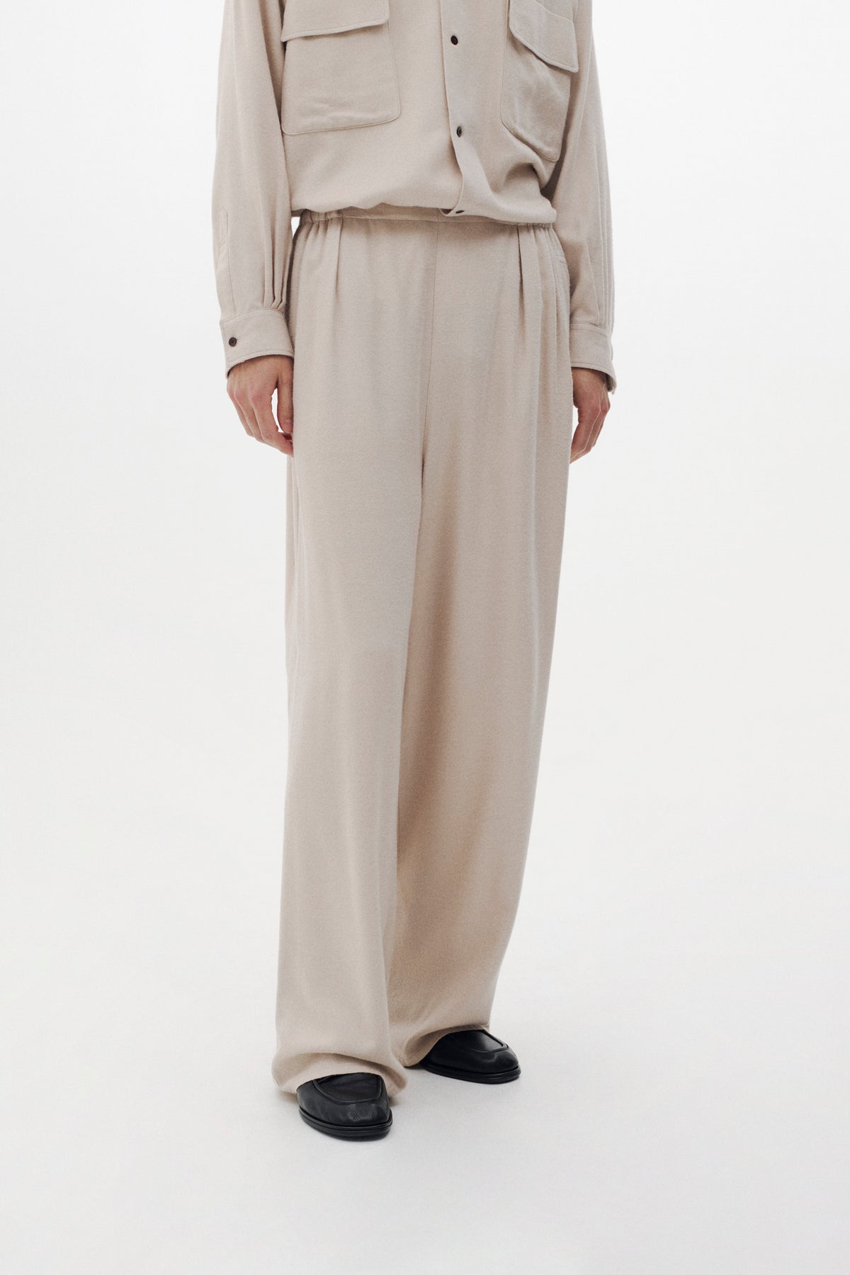 Viscose Lyocell Wool Brushed Twill Front Flat 1Pleated Easy Trousers
