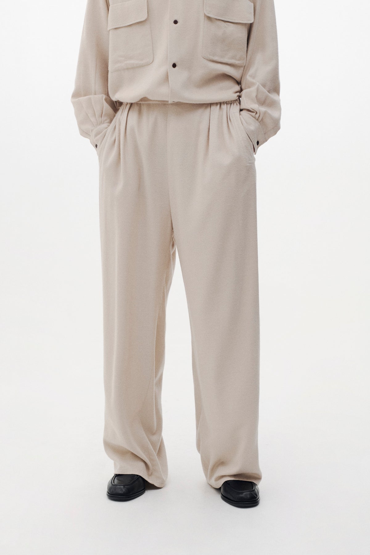Viscose Lyocell Wool Brushed Twill Front Flat 1Pleated Easy Trousers