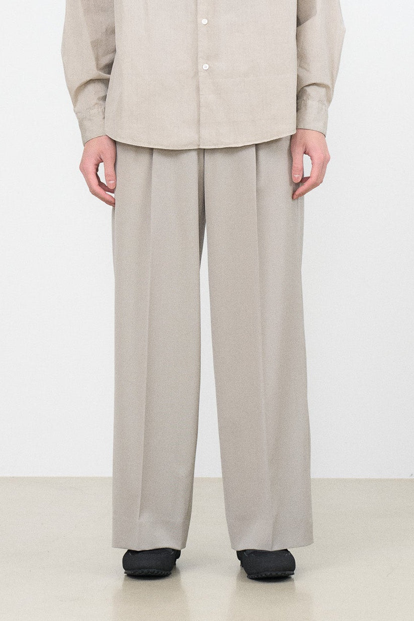 3Pleated Wide Trousers | YOKE Official Website