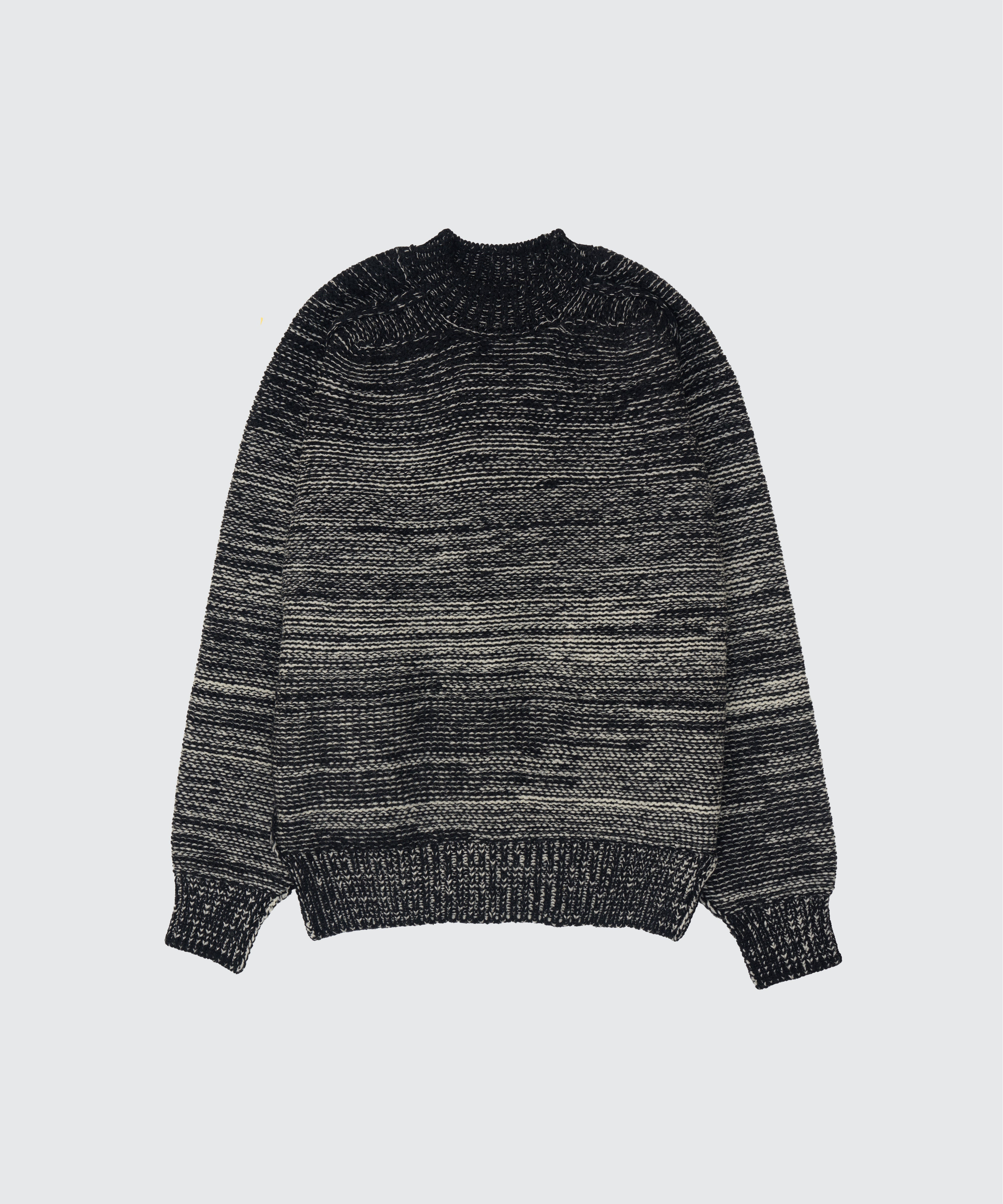 Gradation Crewneck Sweater | YOKE Official Website