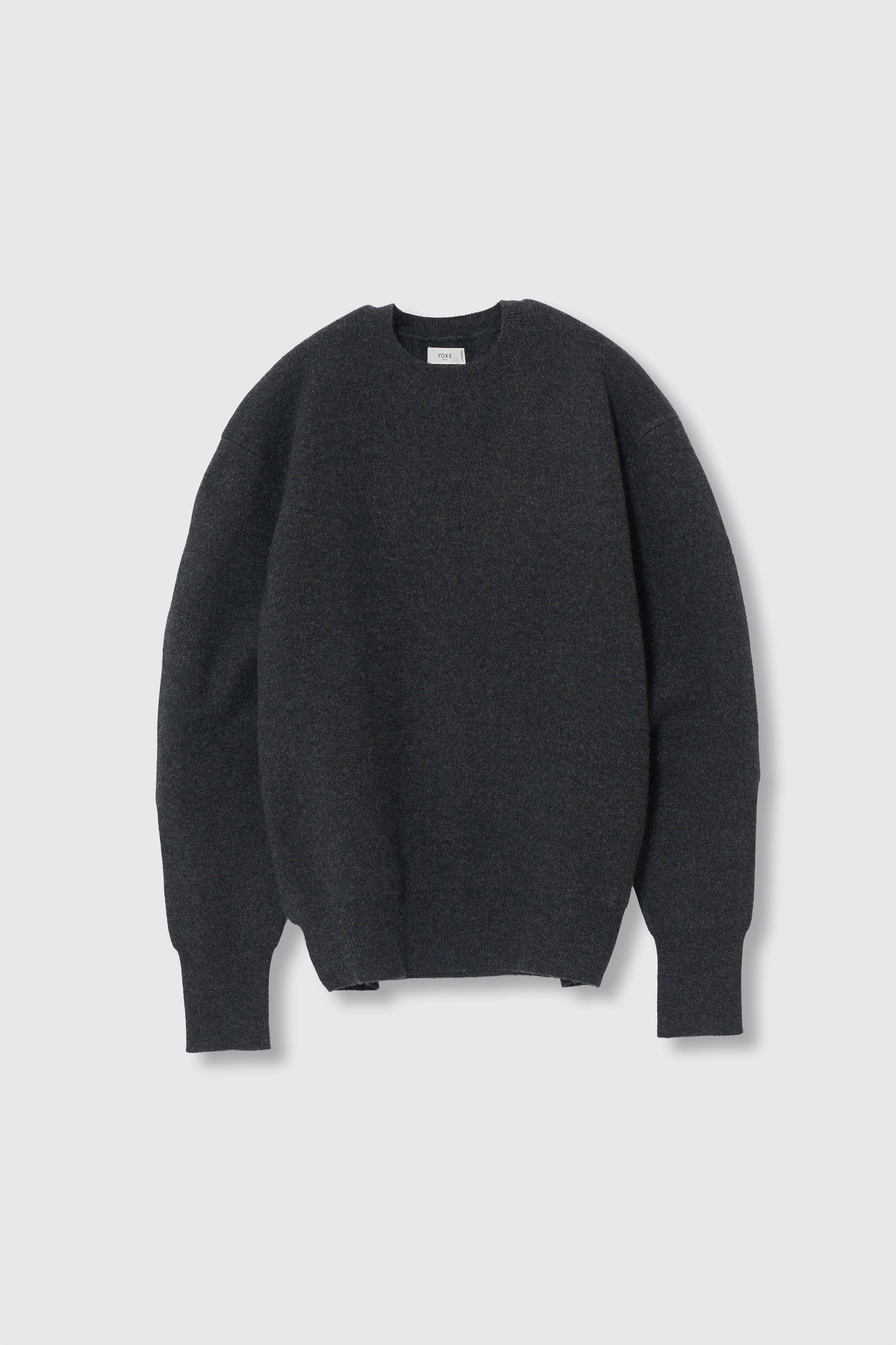 YOKE　ニット Cashmere Crewneck Sweater | YOKE Official Website