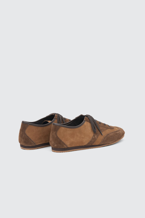 ×Reproduction found German Trainer