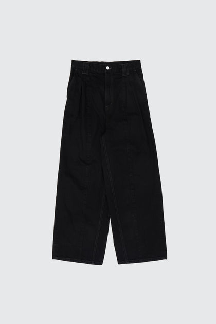 YK26SS01189P_BLACK_1200x630.