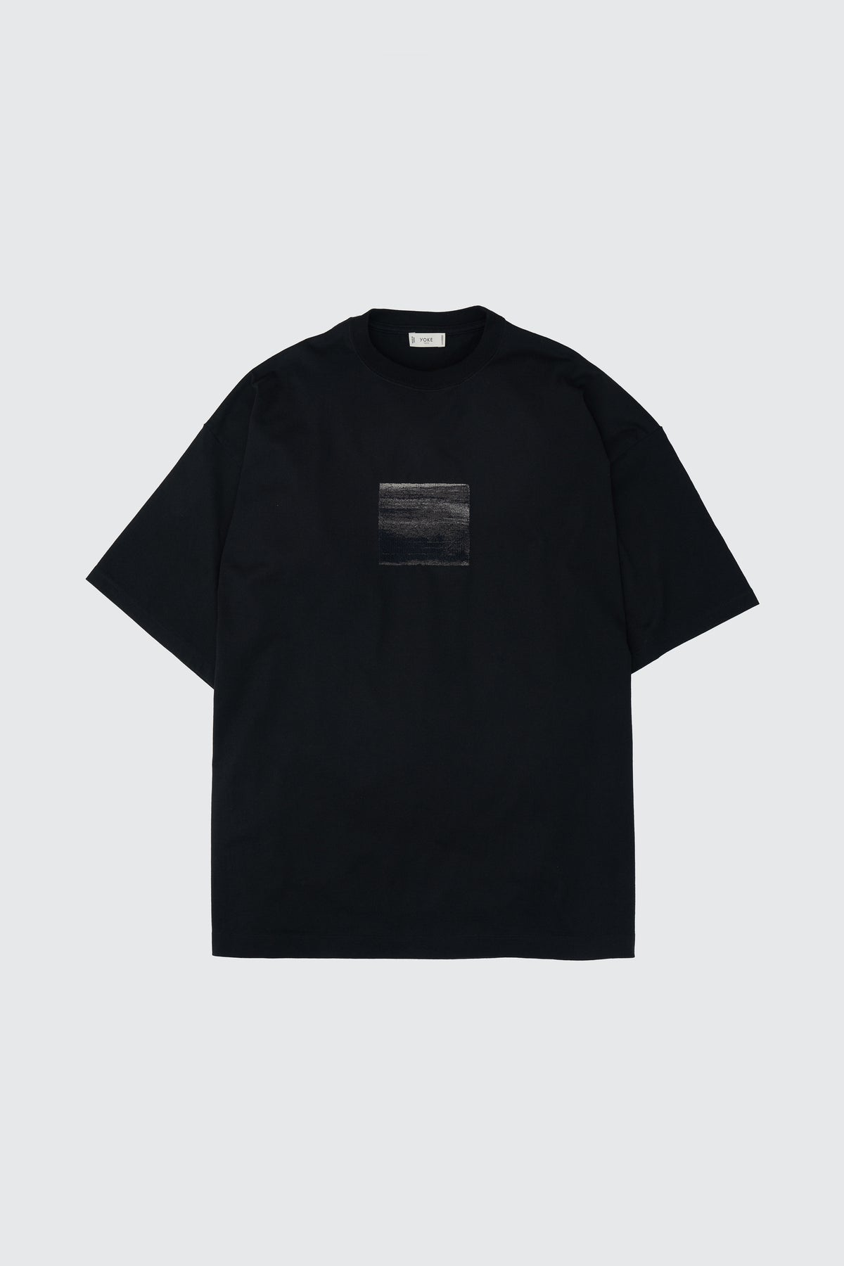 YOKE (ヨーク) アブストラクトエンブロイダリーTシャツ ブラック 黒