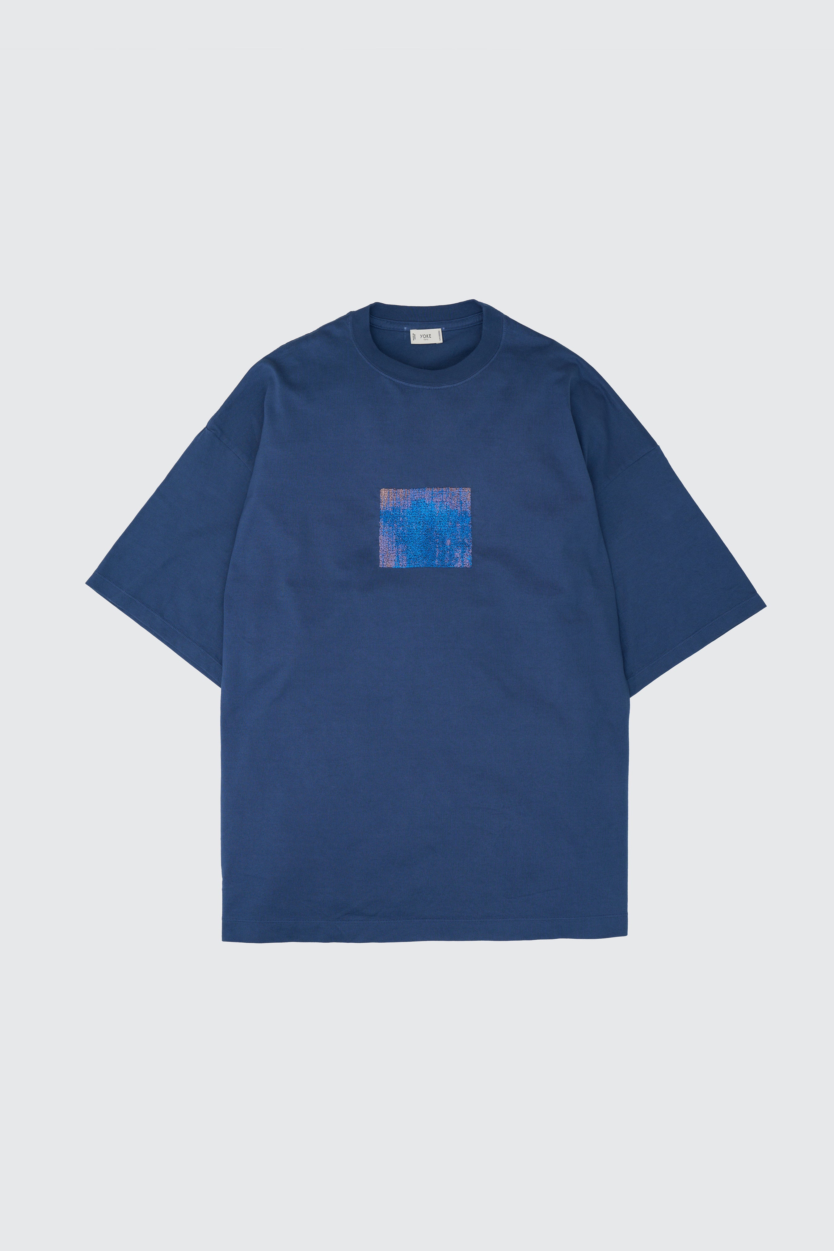 Abstract Embroited T-shirt | YOKE Official Website