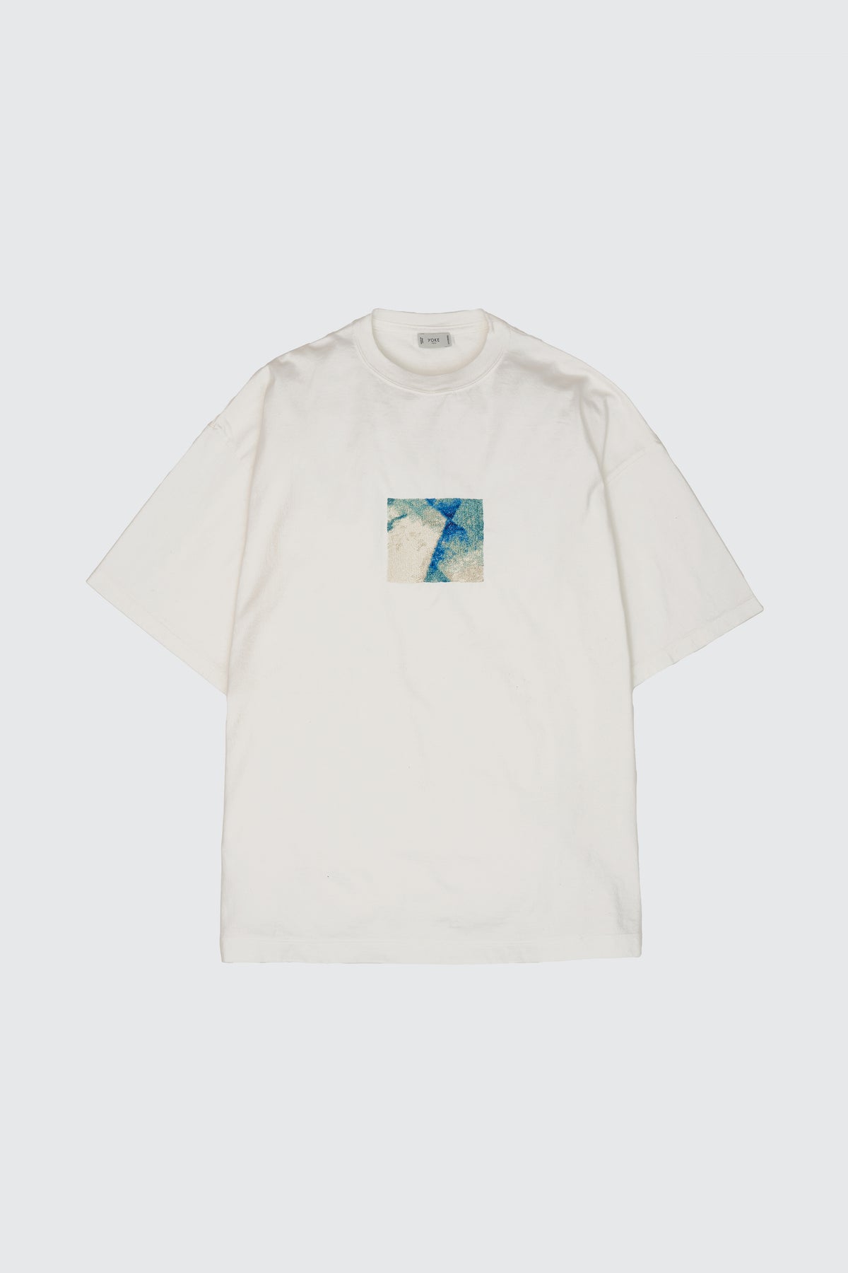 YOKE (ヨーク) アブストラクトエンブロイダリーTシャツ ホワイト 白