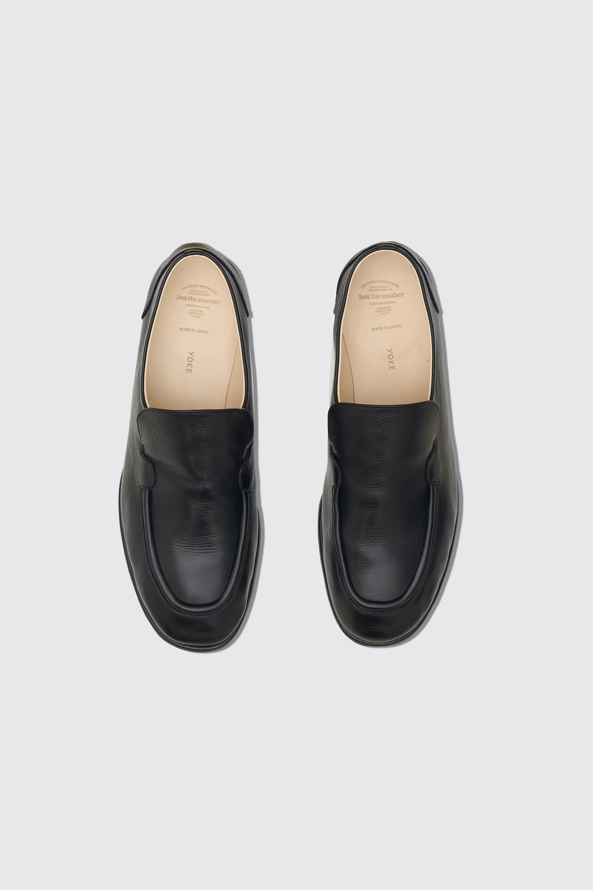 YOKE (ヨーク) foot the coacher (フットザコーチャー) レザーローファー カウレザー ブラック 黒