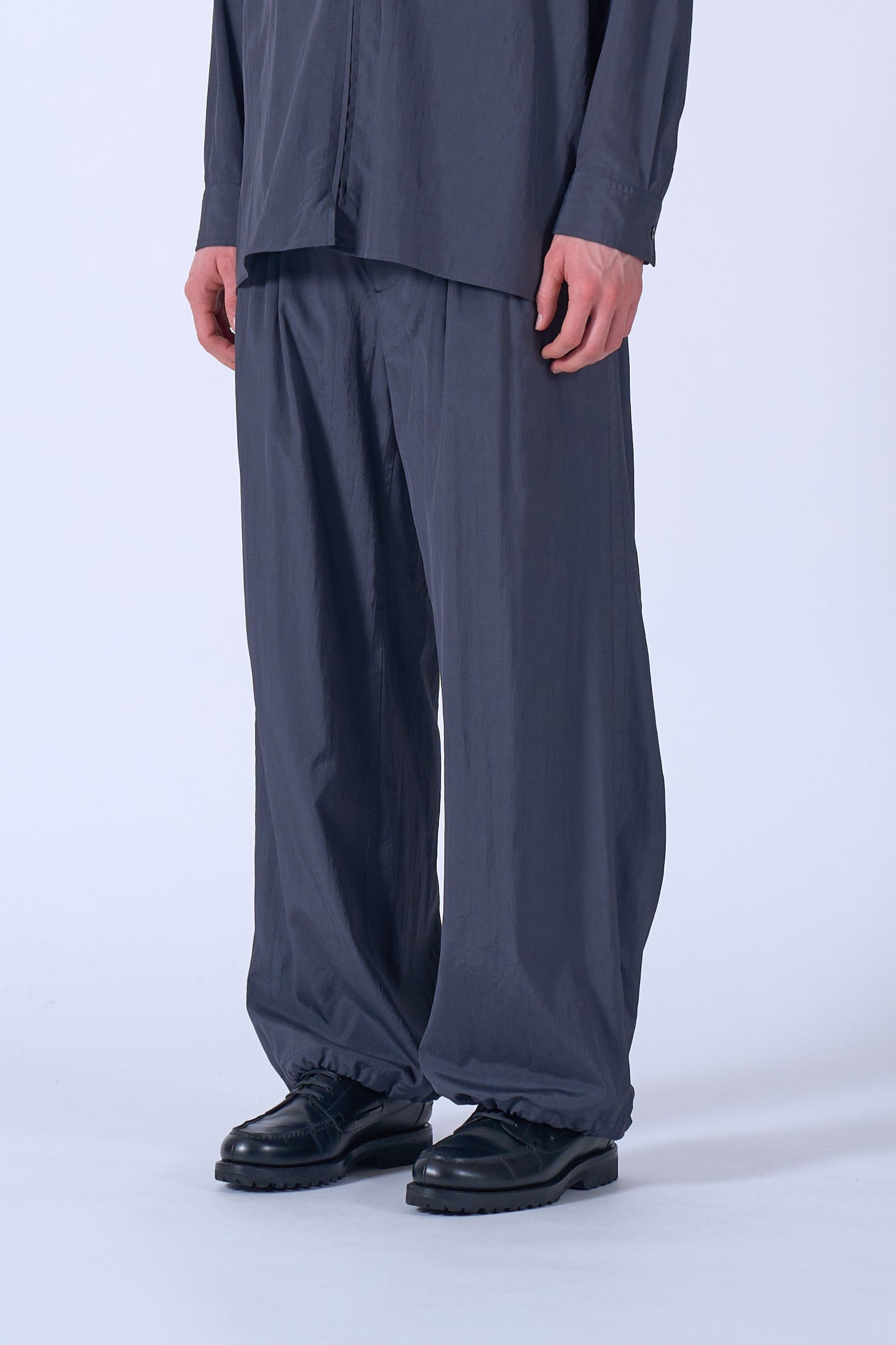 パンツ YOKE. 3PLEATED WIDE-LEG TROUSERS 3PLEATED WIDE-LEG TROUSERS | YOKE(ヨーク) / パンツ