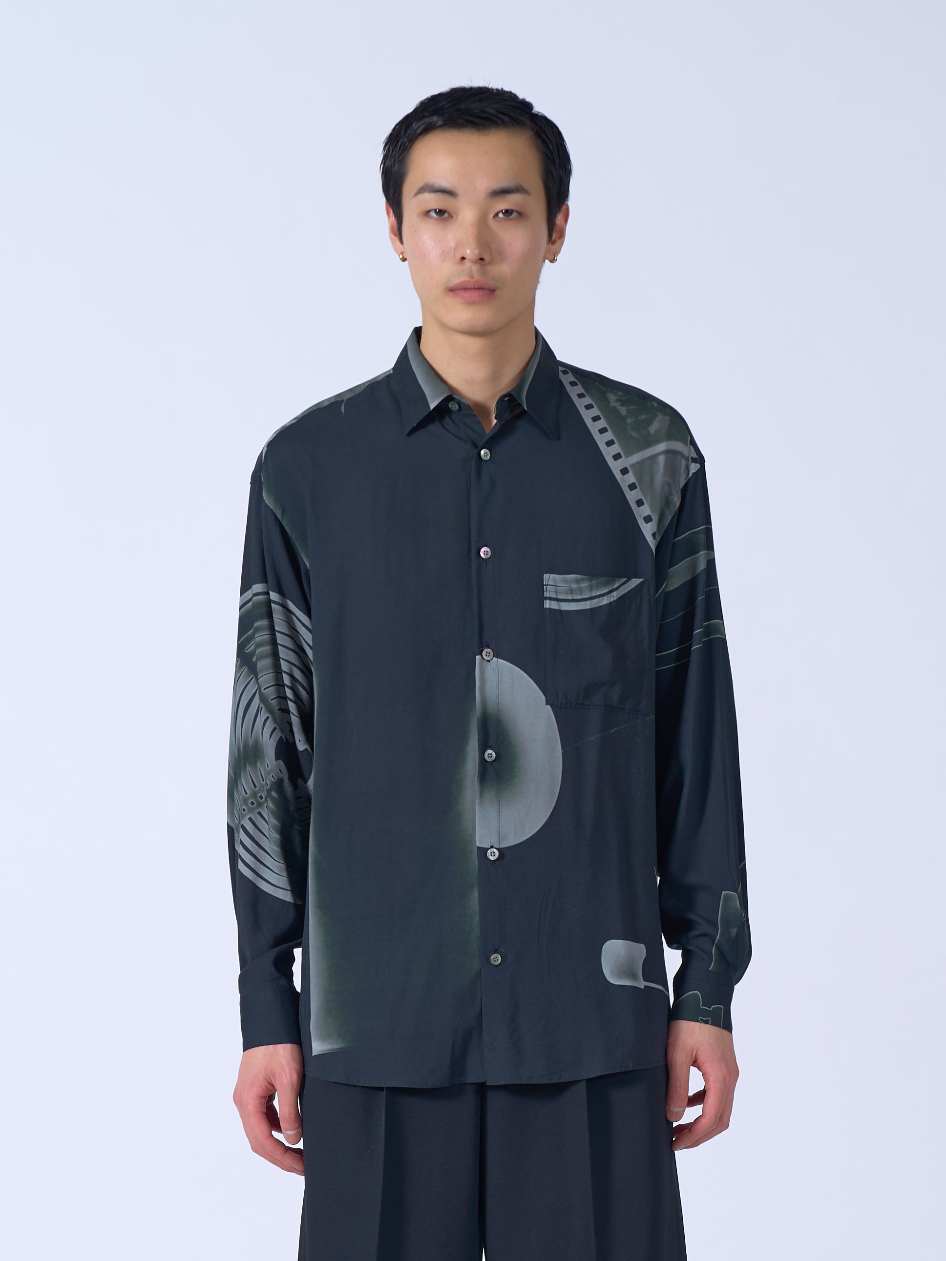 y*☆様 【Ronherman】 完売品　Ukraine Shirt フリーサイ Ronherman】 完売品 Ukraine Shirt フリーサイズ