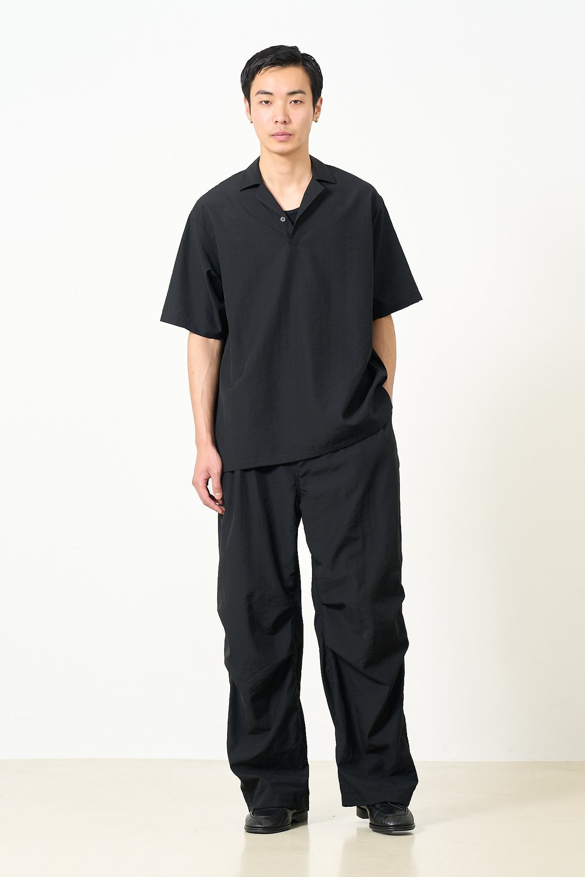 Exclusive Wool Nylon Poplin Knee Tuck Easy Pants