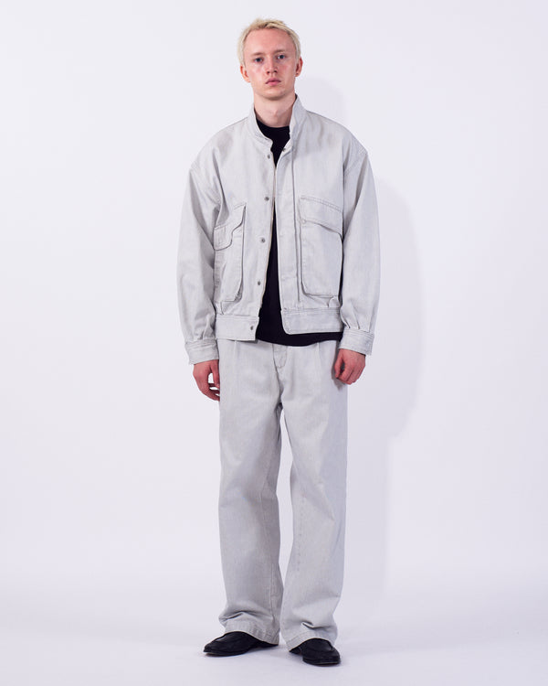 Suface Dyed Denim 1pleated Wide Tapered Trousers