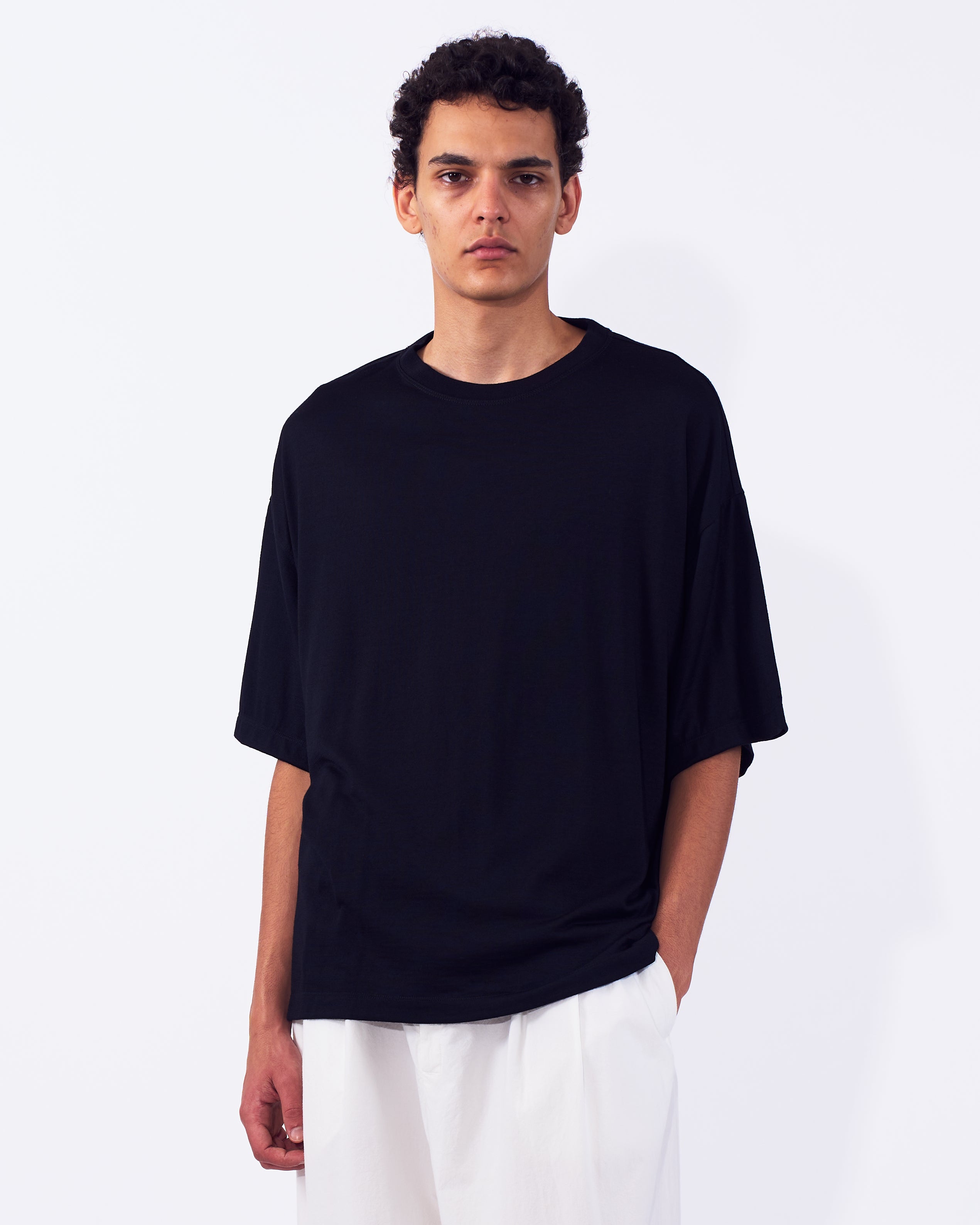 Washable Wool YOKE T-shirt | YOKE Official Website