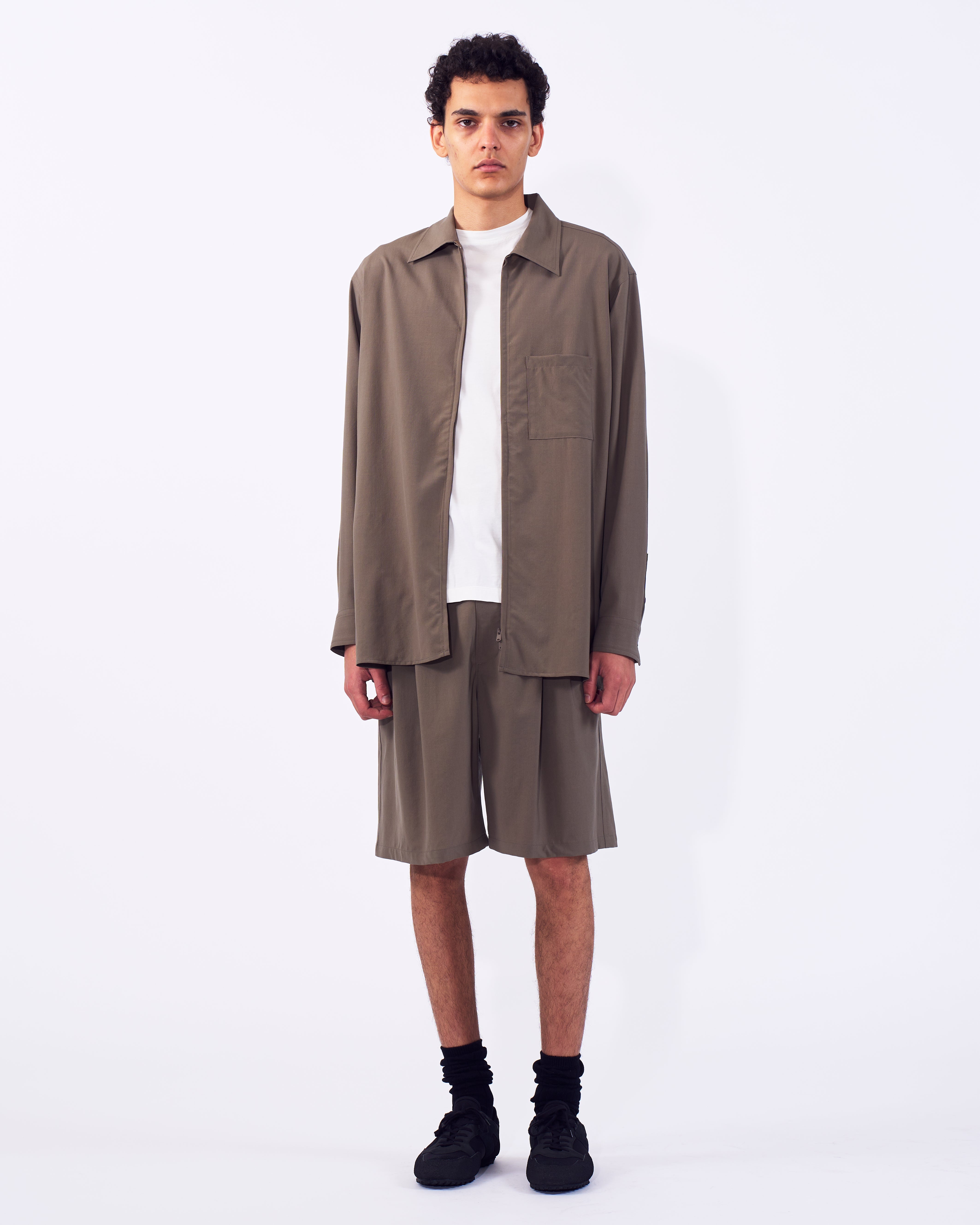 Pants | YOKE Official Website Pants | YOKE Official Website