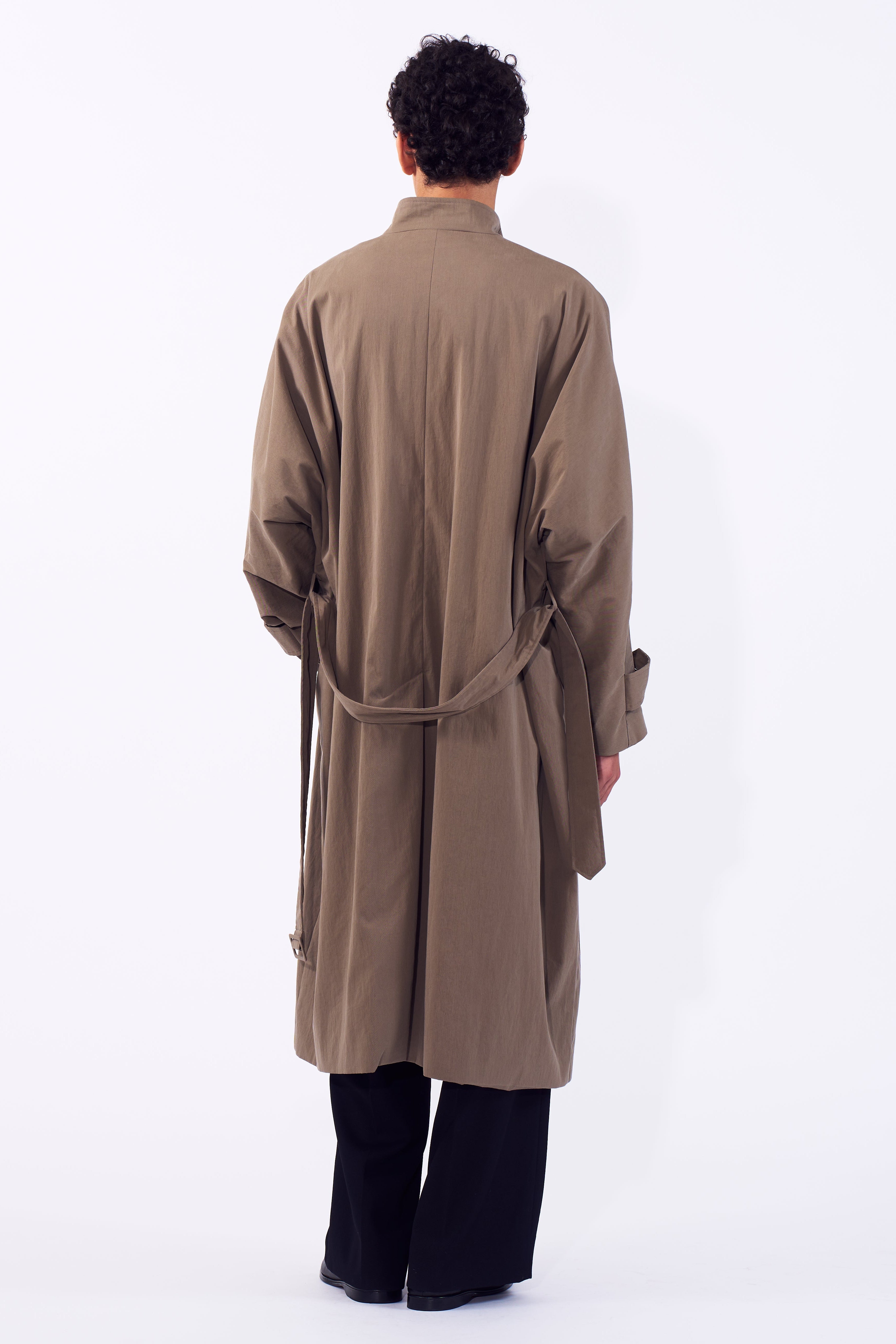 Stand Collar Over Coat | YOKE Official Website