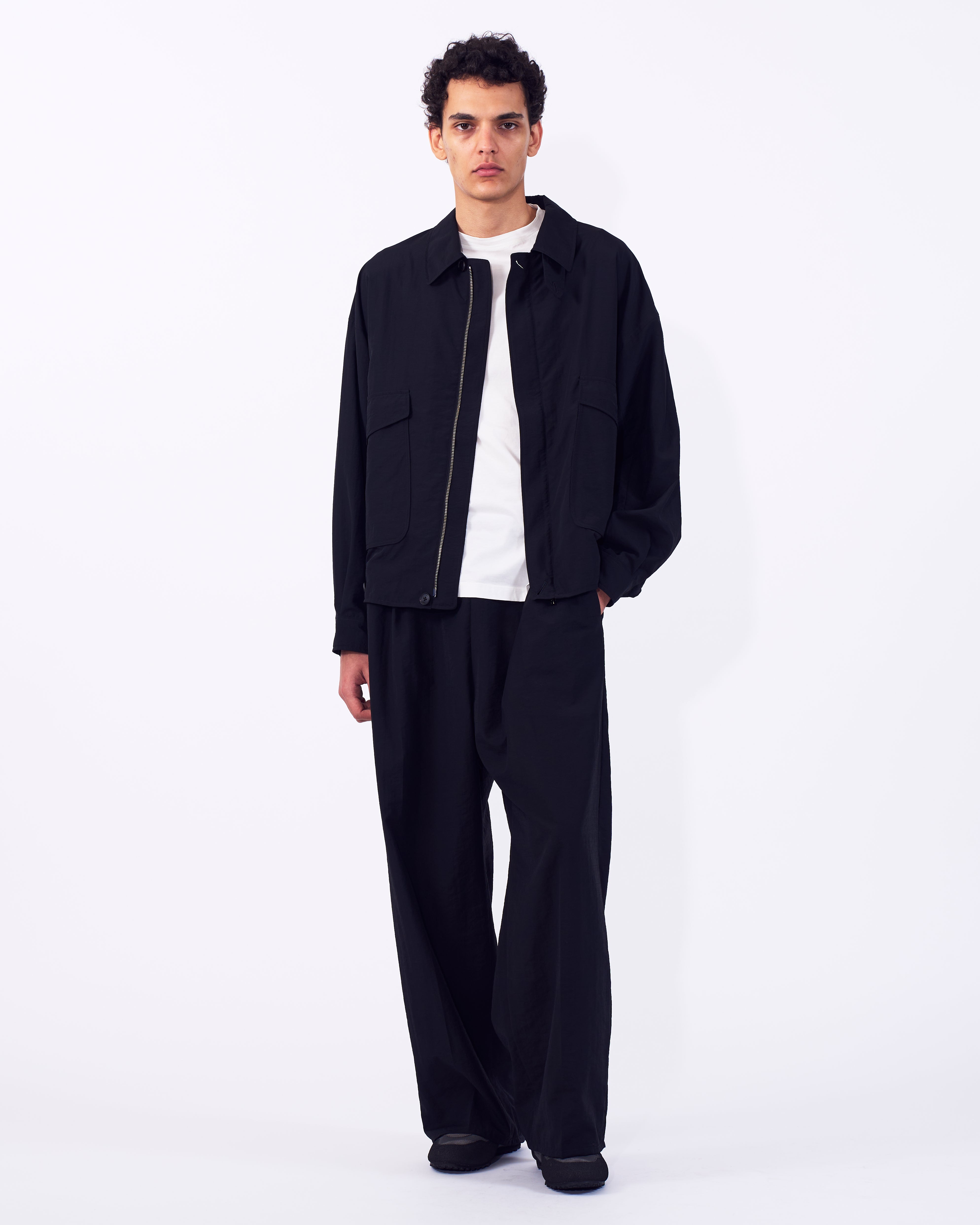 Wool Nylon Front Flat 1Pleated Easy Trousers | YOKE Official Website