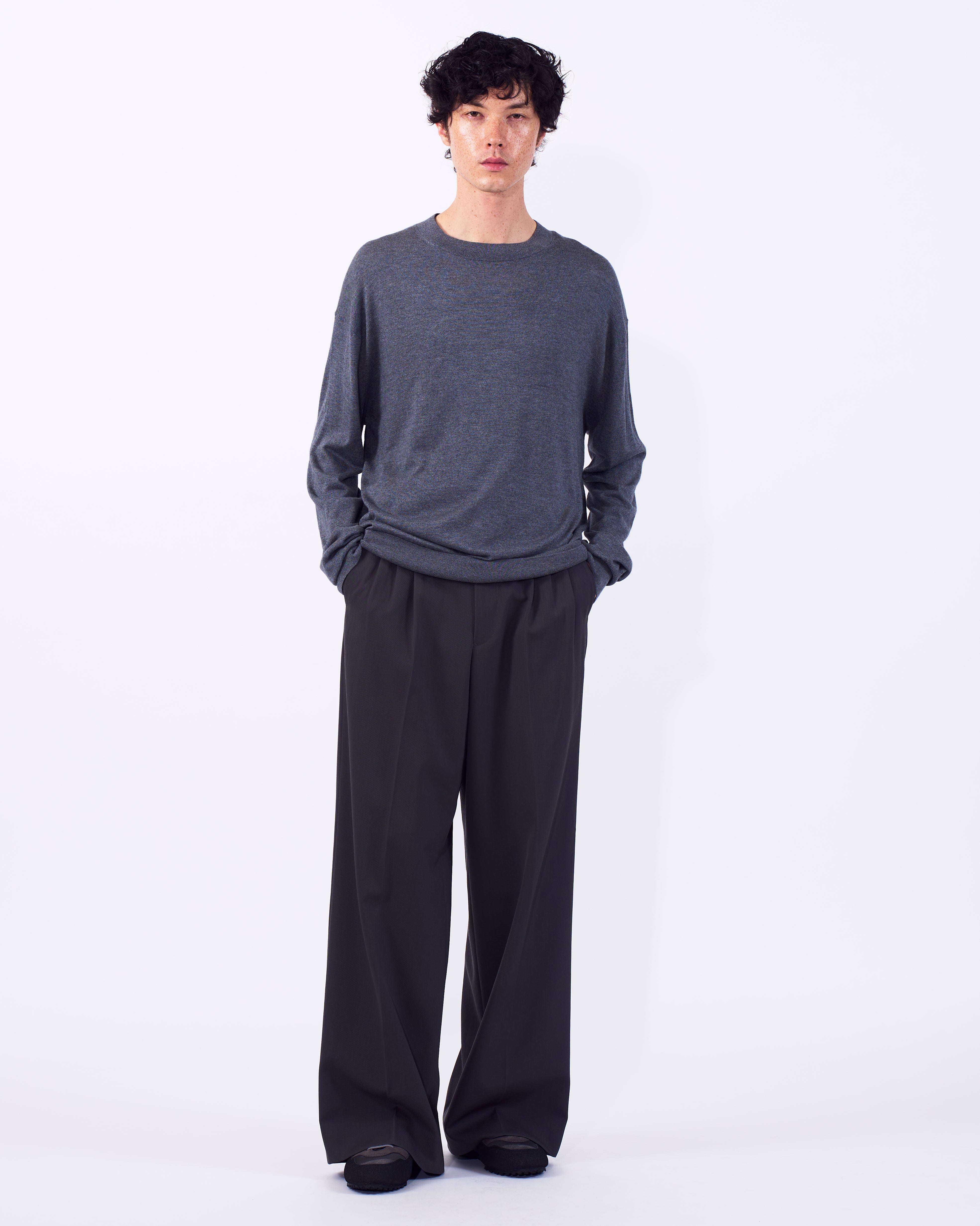 Silk Cashmere Knit Crewneck Sweater | YOKE Official Website