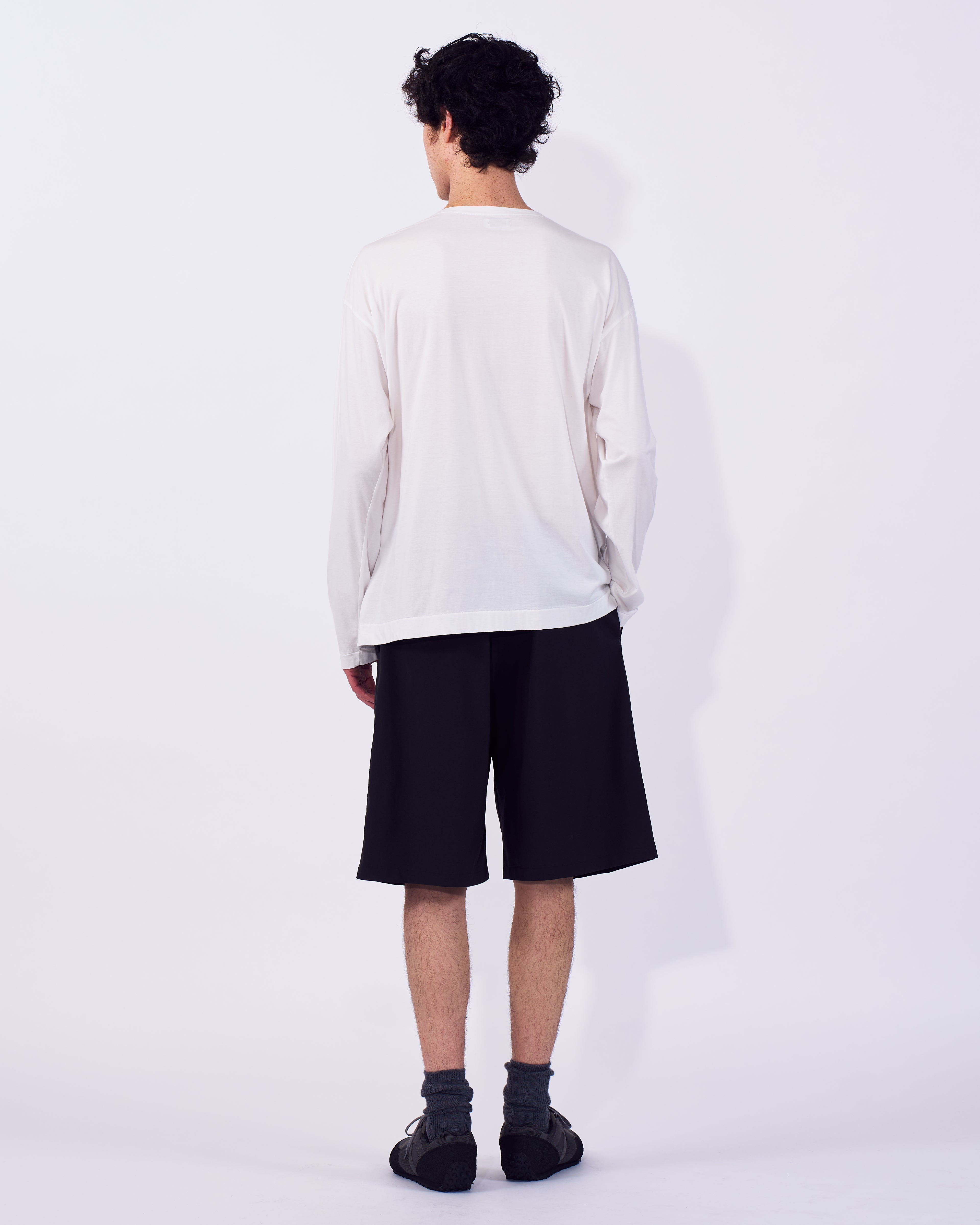 Wool Washer Tropical 2Pleated Easy Shorts | YOKE Official Website