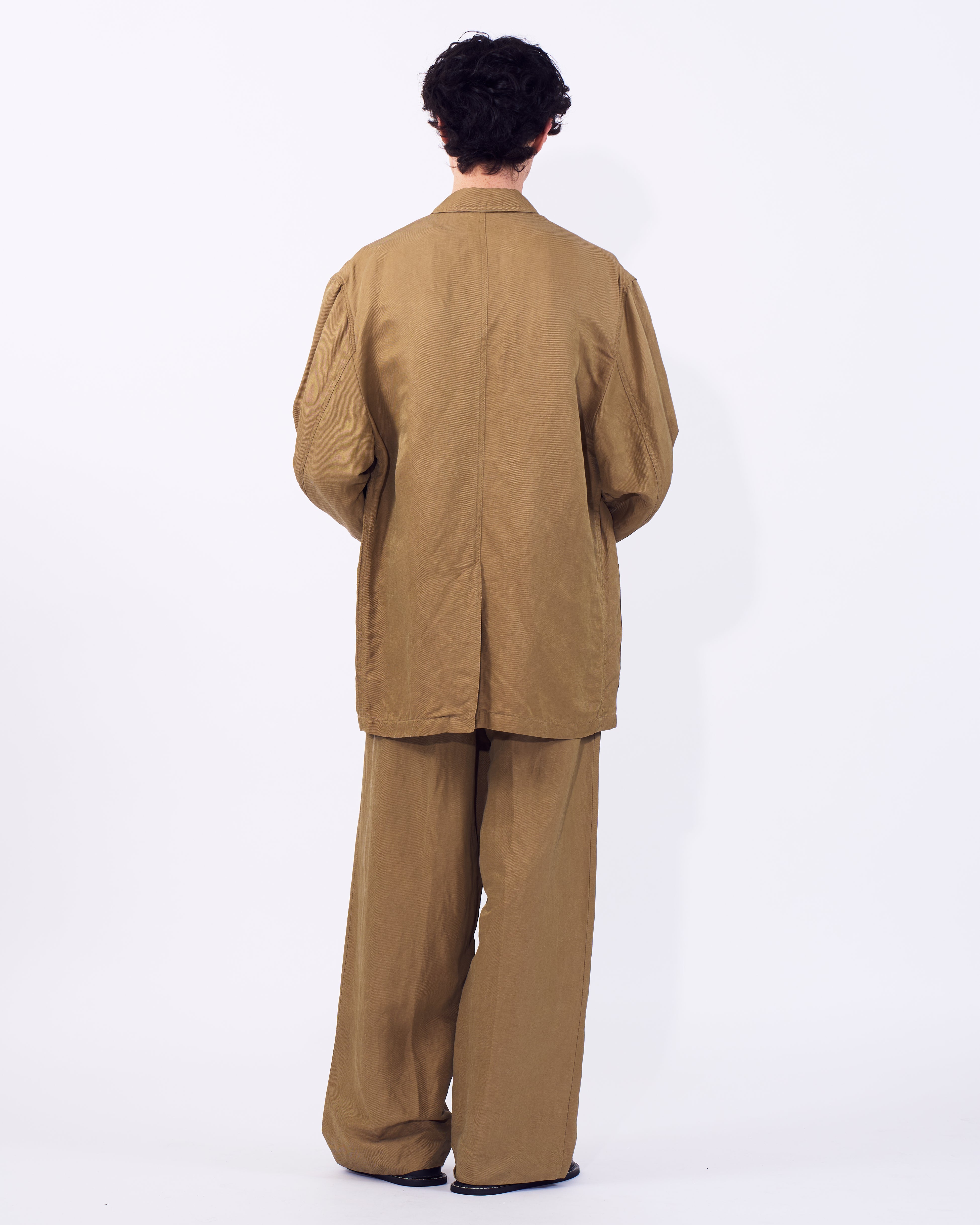 Linen Silk Kersey 3pleated Tapered Trousers | YOKE Official Website