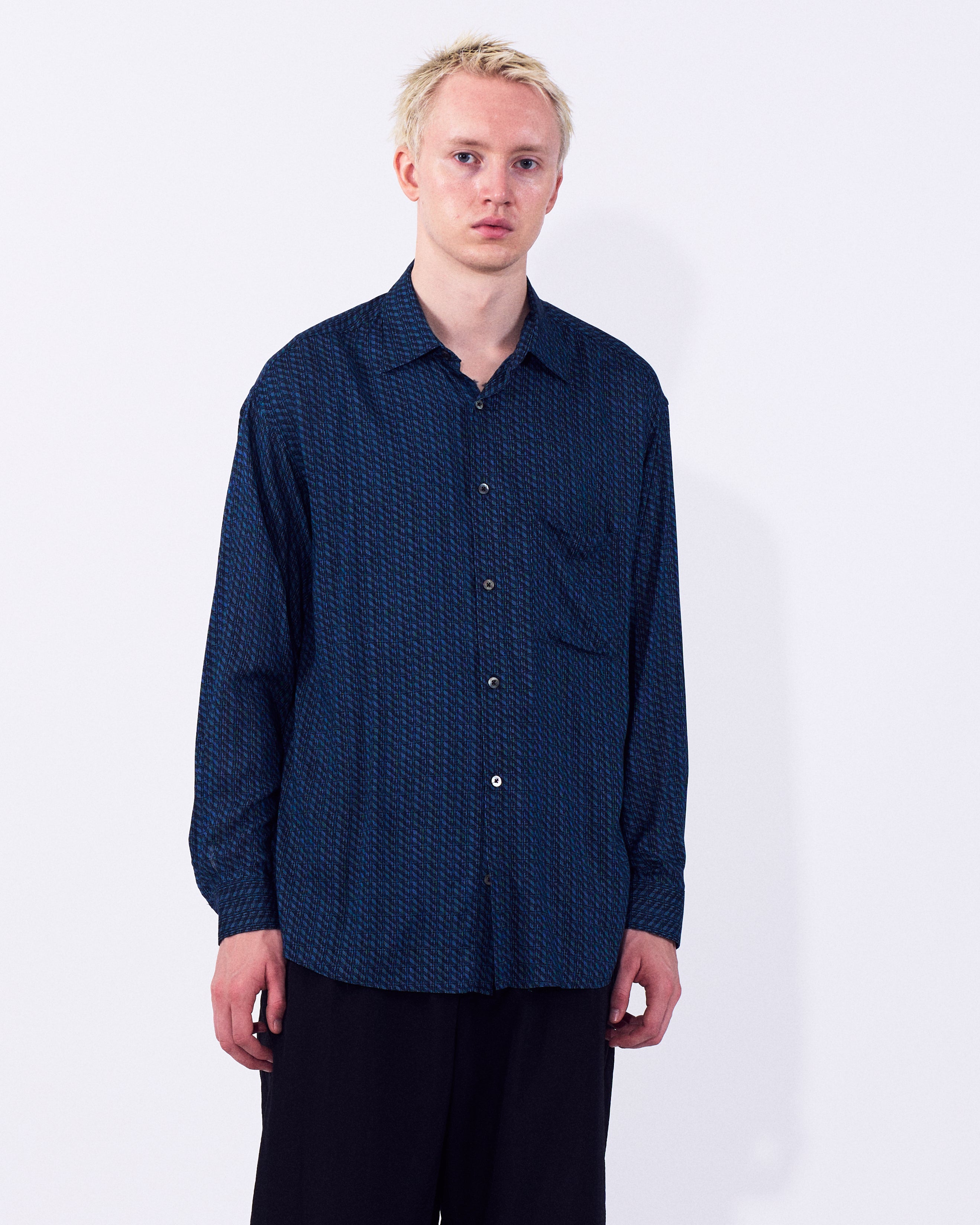 Vintage Pattern Printed Shirt | YOKE Official Website