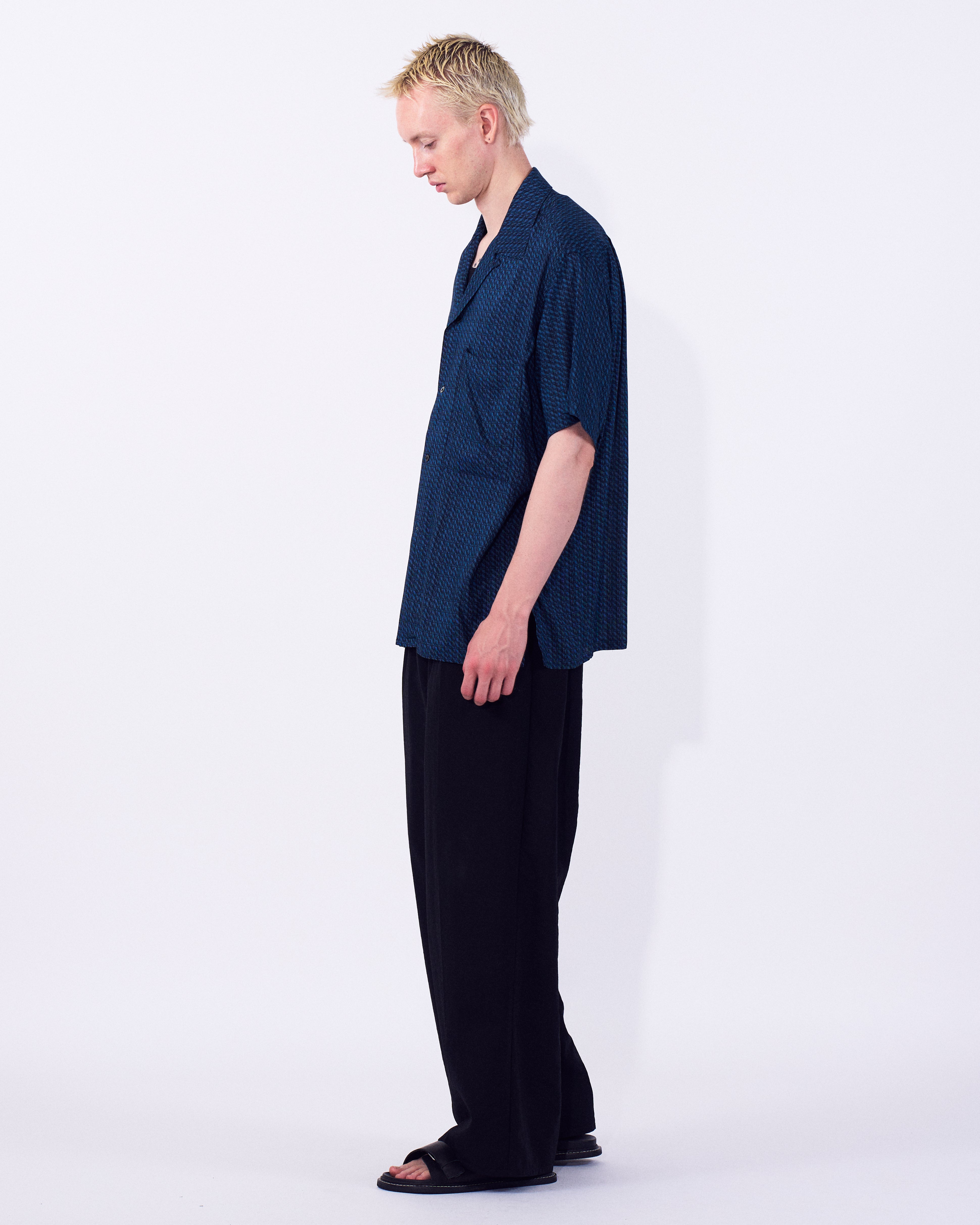 Vintage Pattern Printed Open Collar Shirt | YOKE Official Website