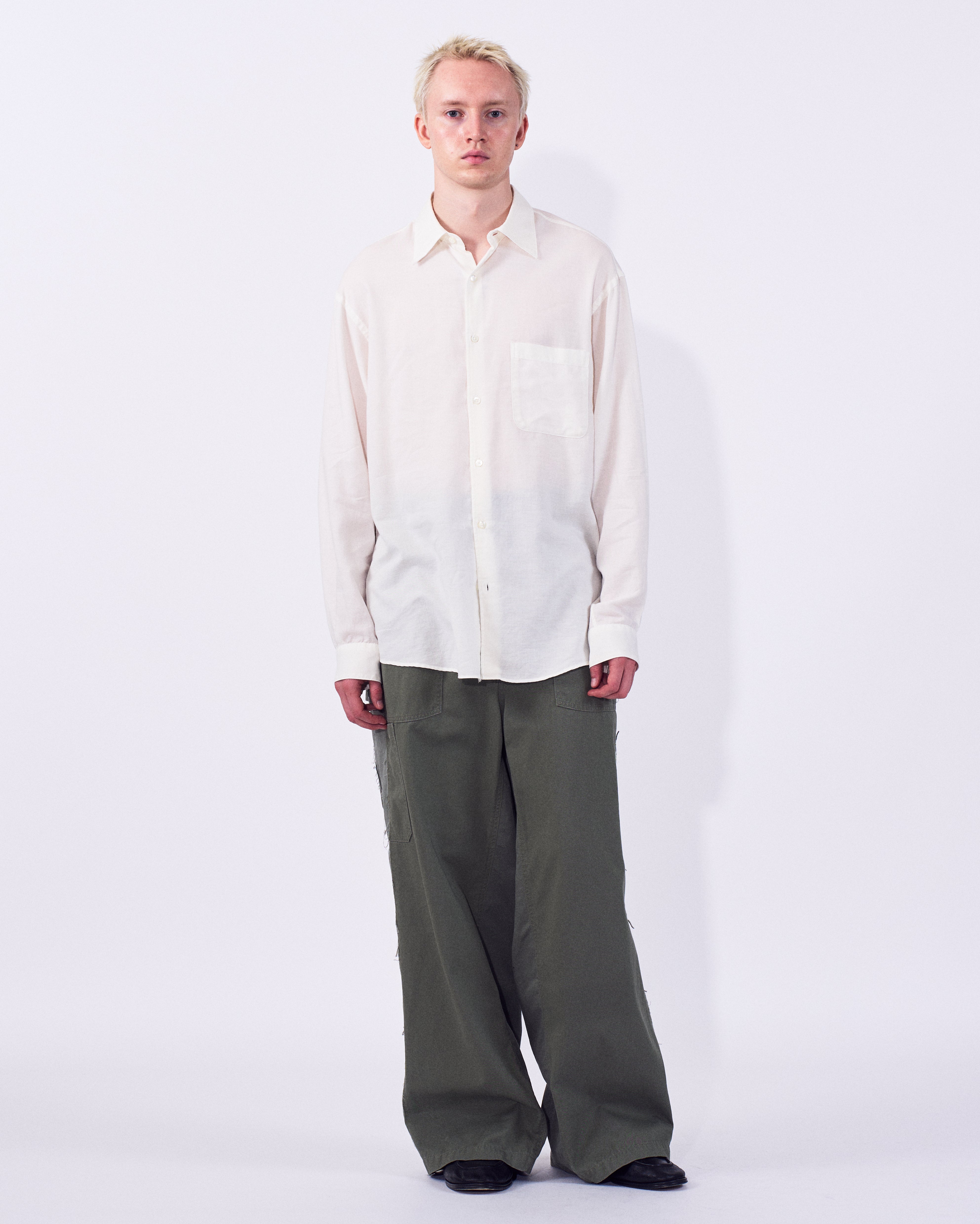 Pants | YOKE Official Website