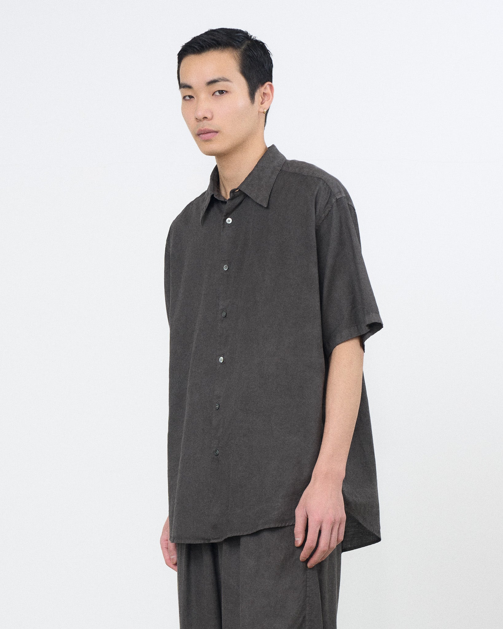 Shirts | YOKE Official Website