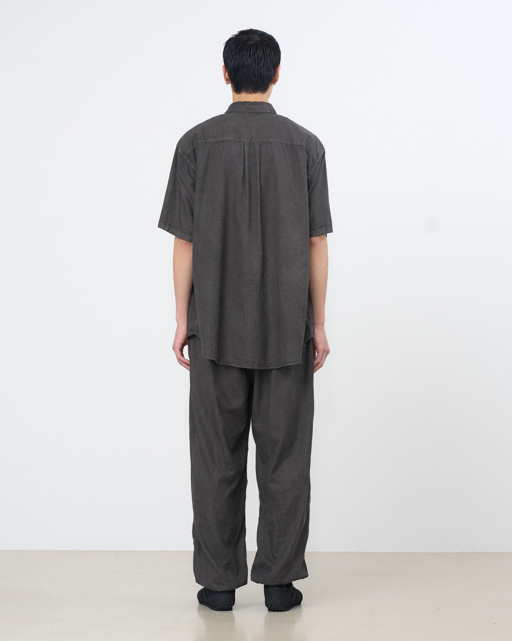 Pants | YOKE Official Website