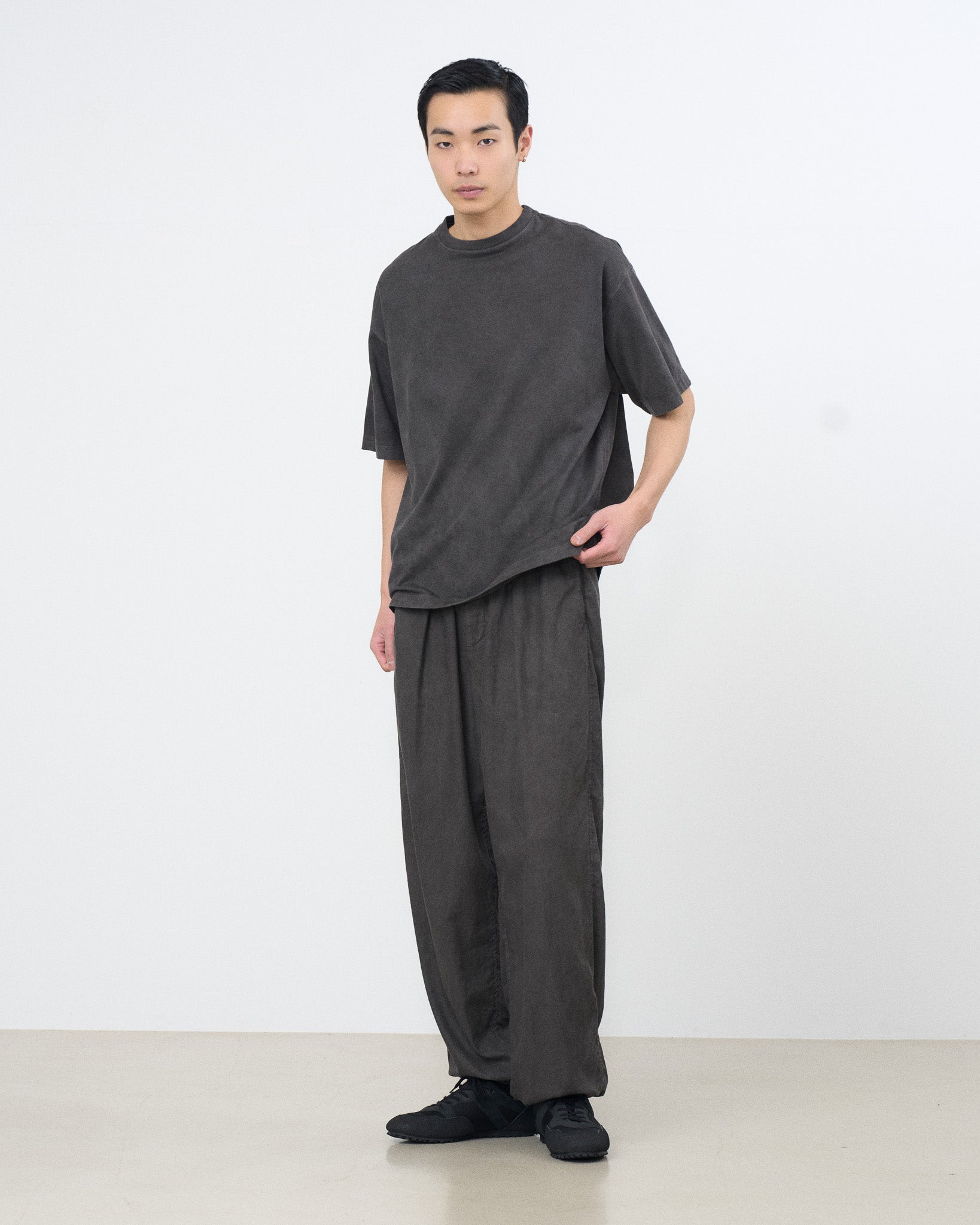 40/2 Organic Cotton Garment-Dyed YOKE T-shirt | YOKE Official Website