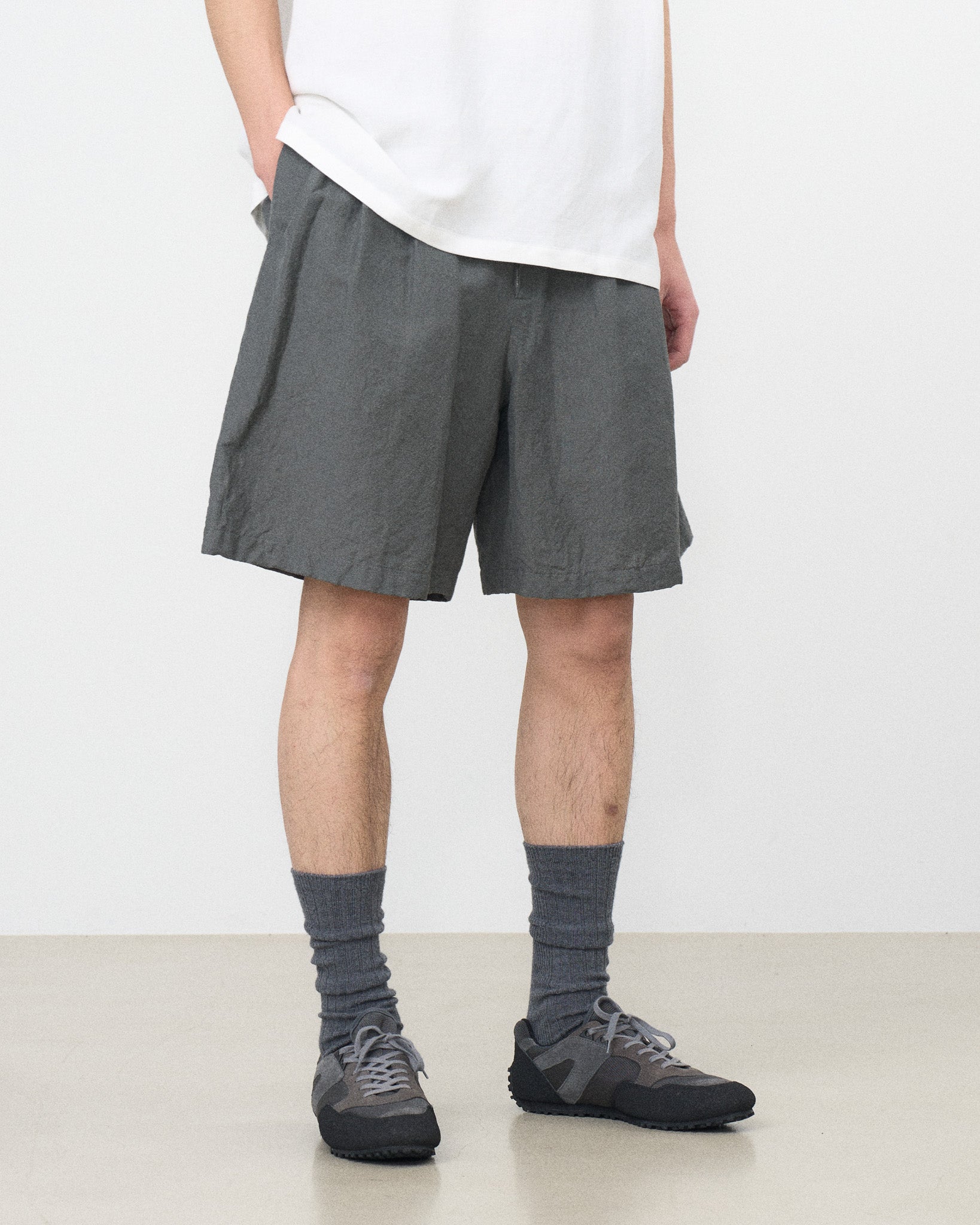t*y様 YOKE レザーライクワイドレッグイージーパンツ 1 24AW YOKE for KEY TIMEZ/ヨーク】別注 2Pleated Wide-leg Easy Pants