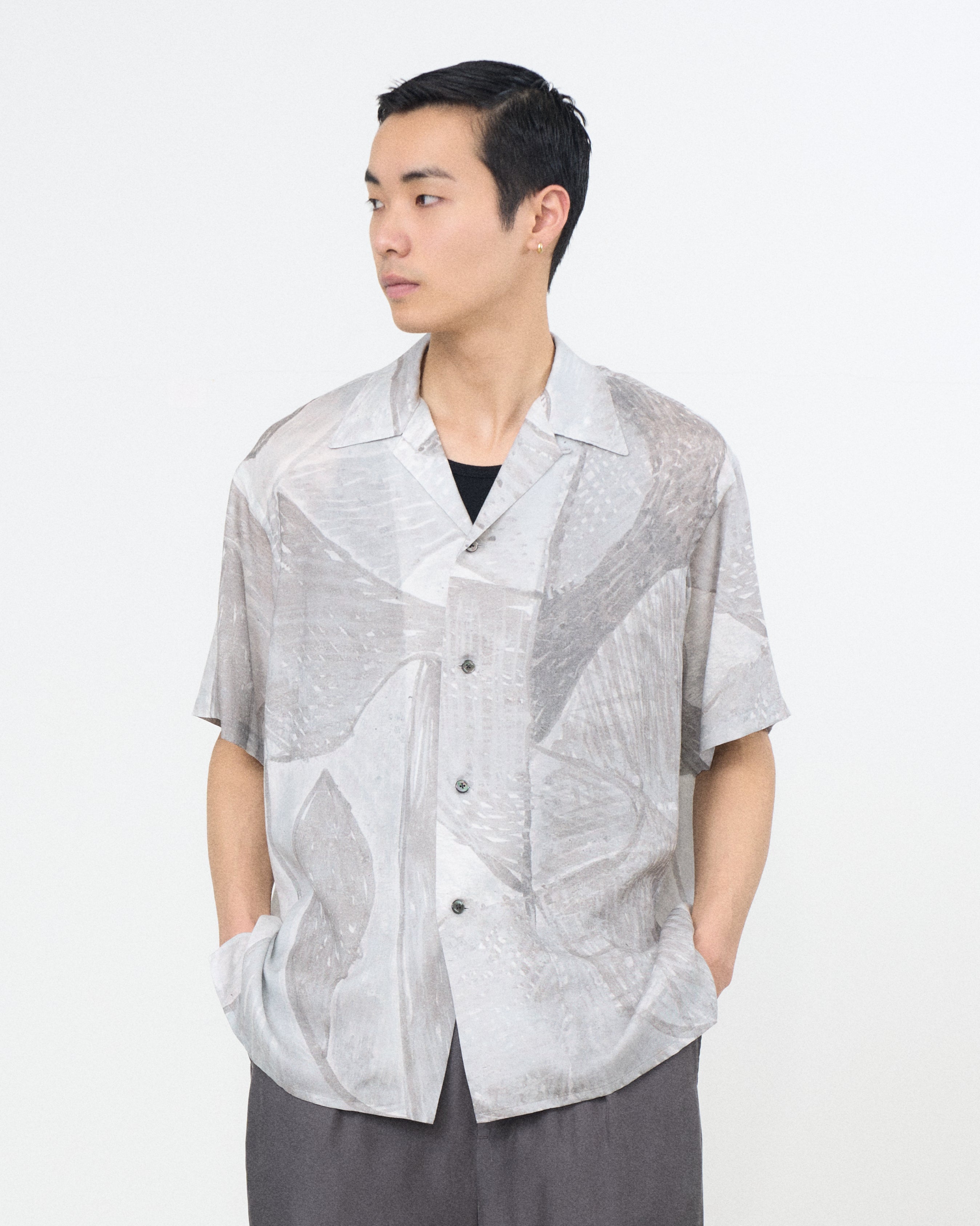 Printed Tencell Open Collar Shirt | YOKE Official Website