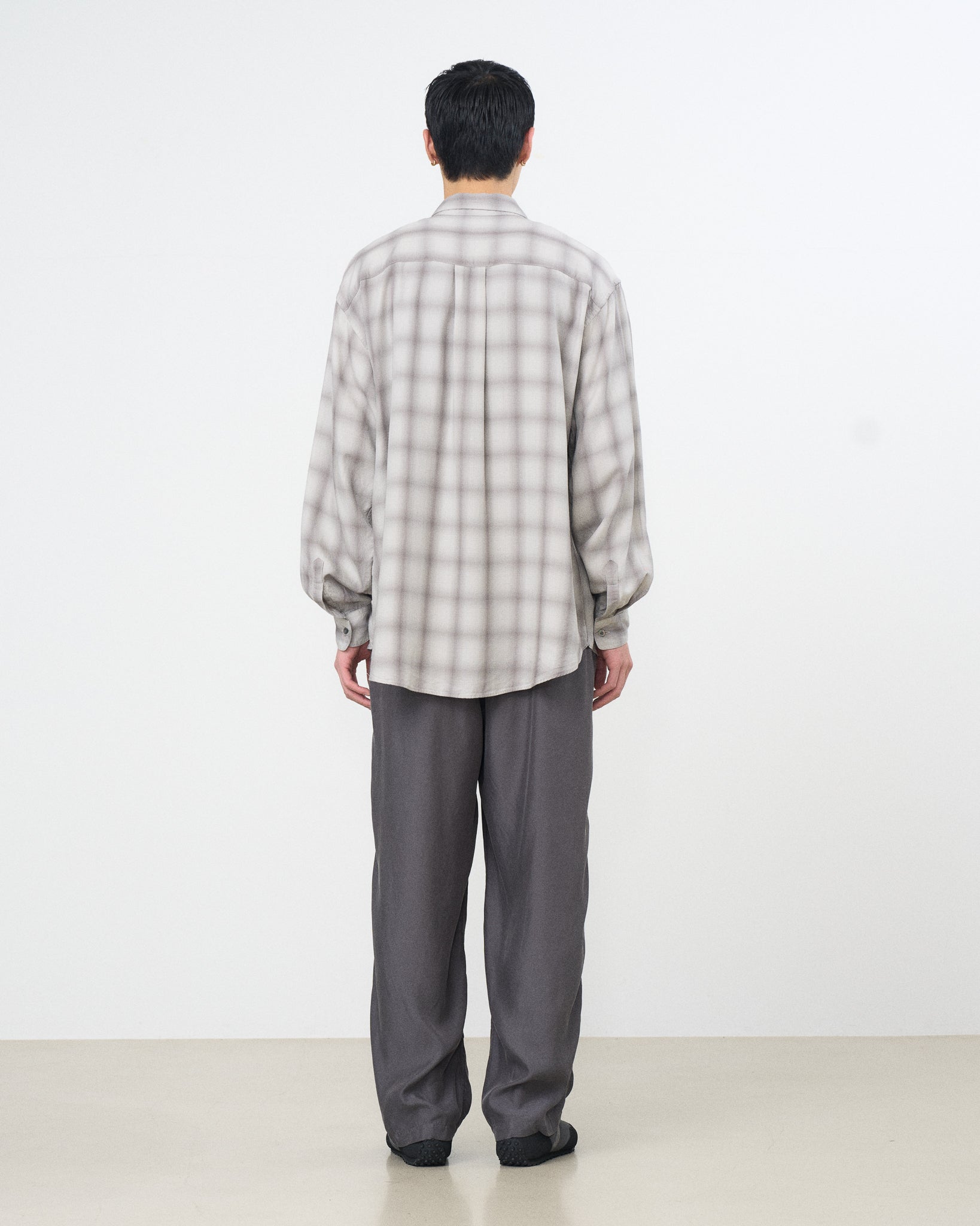 Tencell Ombre Plaid Regullar Collor Shirt | YOKE Official Website