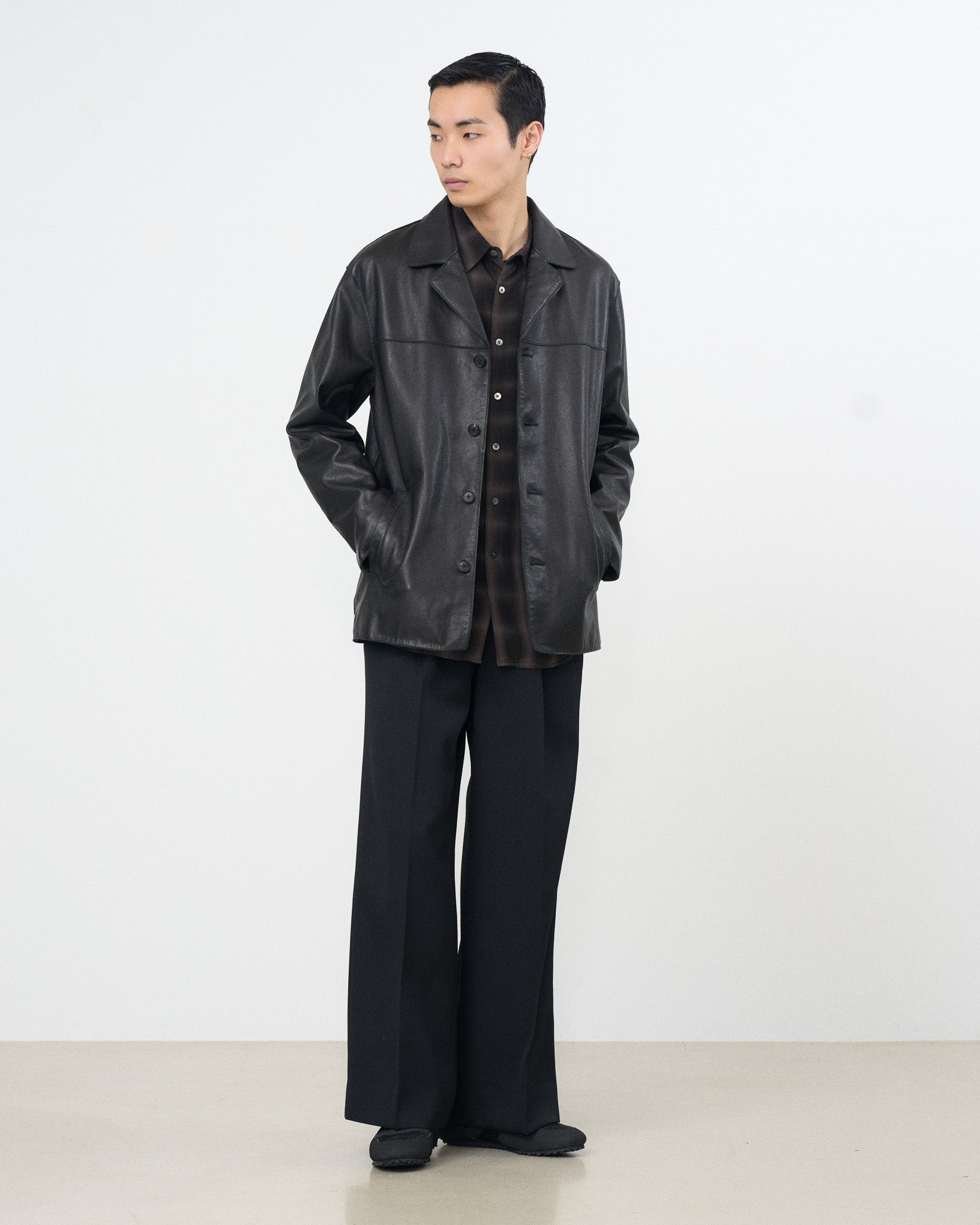 Leather Collar Cut Off Coverall Jacket | YOKE Official Website